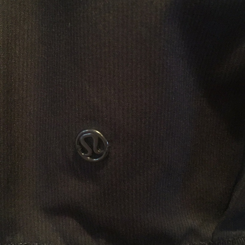 Lululemon jacket - Picture 3 of 7